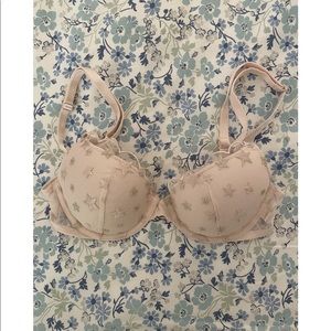 Lightly lined Demi bra 32B light pink with star embroidery